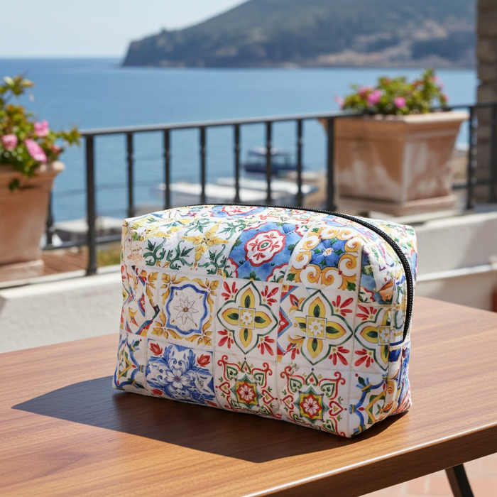 Amalfi Escape Pouch in Sorrento