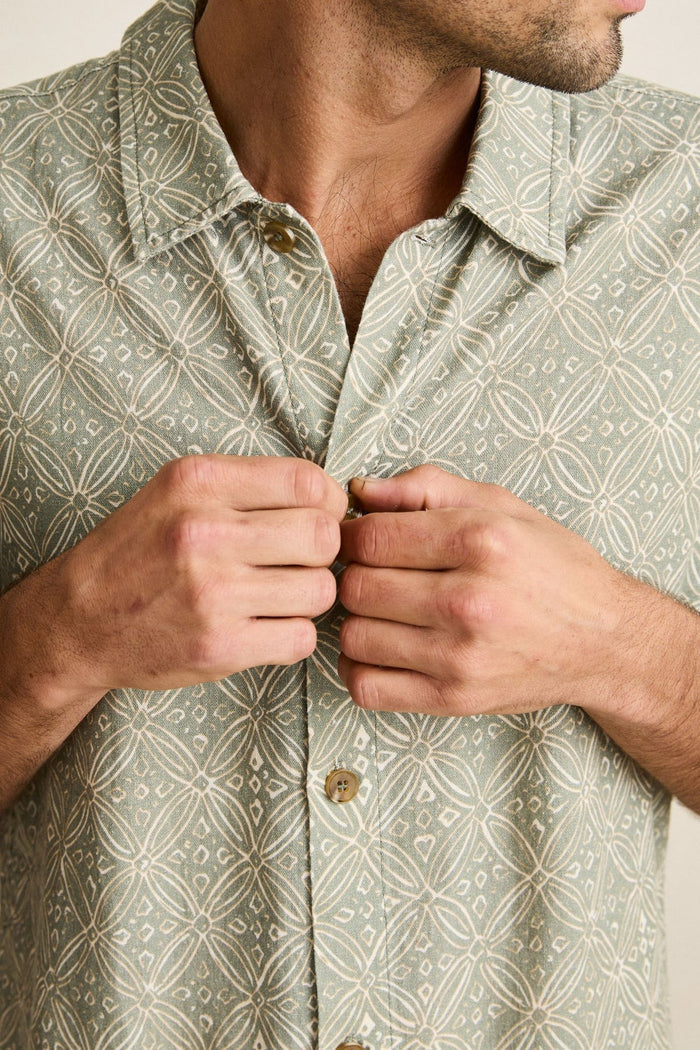 Java Short Sleeve Shirt in Olive - Madison's Niche