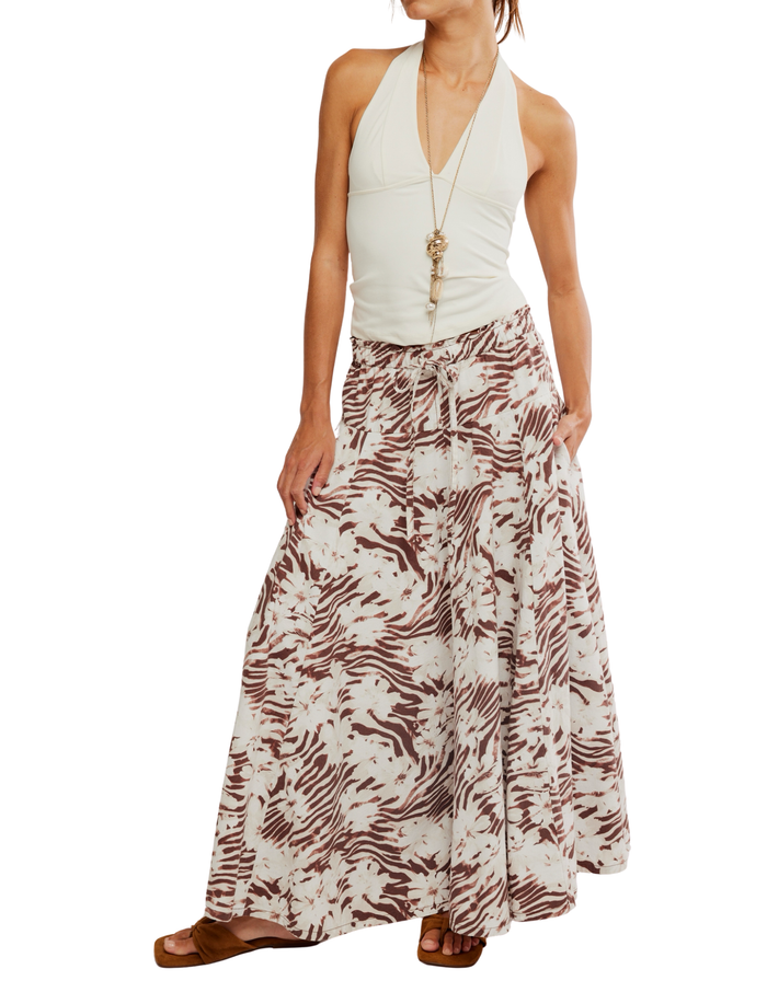 Zephyr Bustle Convertible Skirt in Chocolate - Madison's Niche
