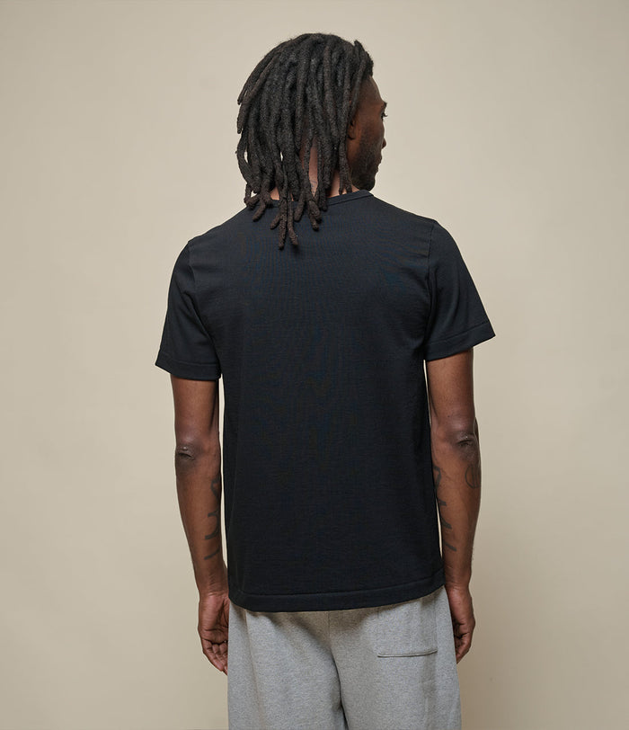 215 Loopwheeled Classic Fit Midweight T-Shirt - Deep Black, worn detail