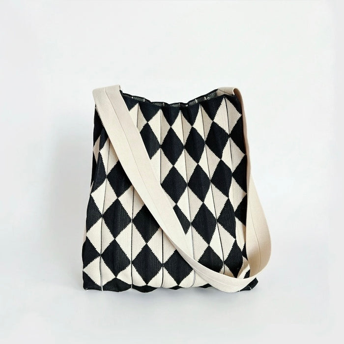 Minimalist black and beige argyle knitted shoulder bag, an open-top bag for daily use.