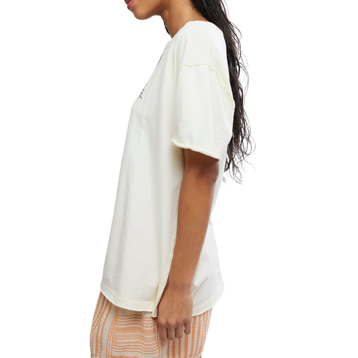 Best Coast Tee - Madison's Niche