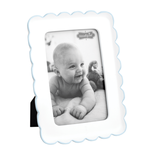 Blue Scallop Resin Frame - Madison's Niche