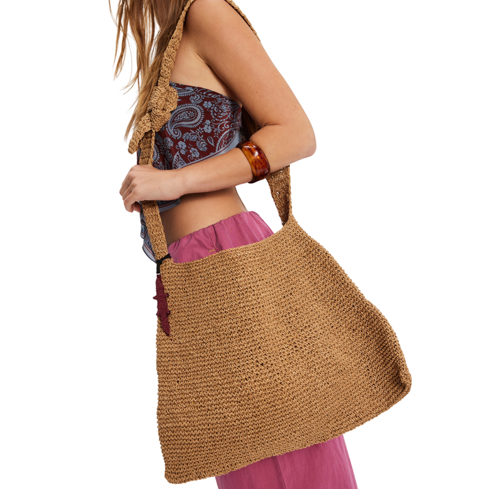 Coastal Crush Straw Tote in Natural - Madison's Niche