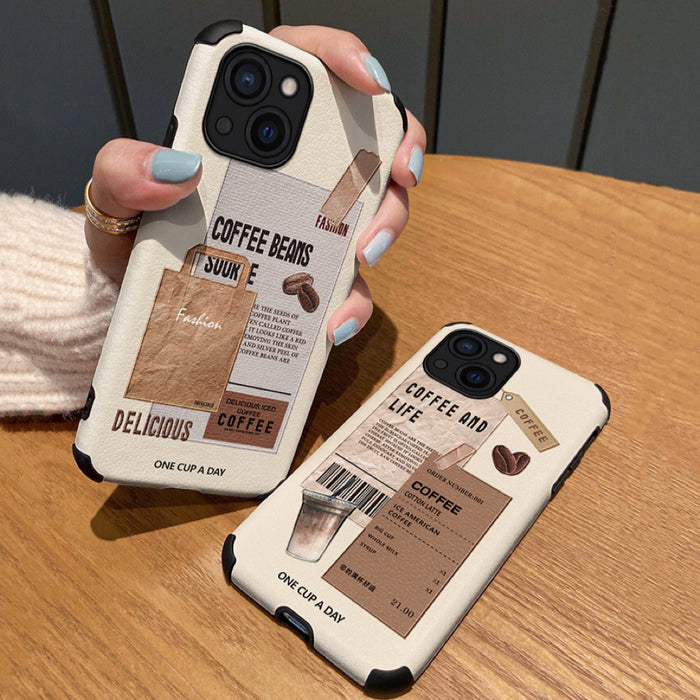 Front view of Coffee Lover Case. High-end leather finish integrated into a protective silicone frame.