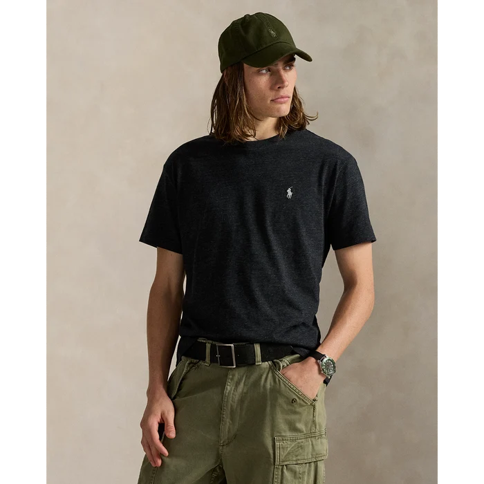 Crewneck T-Shirt in Black - Madison's Niche