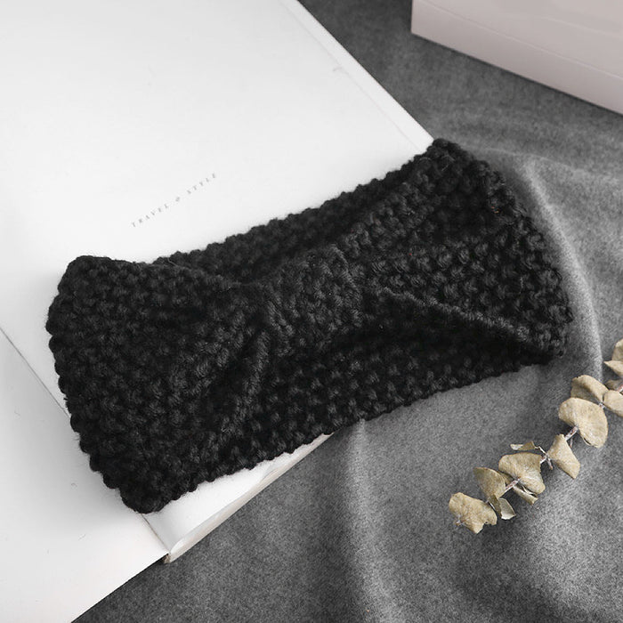 Close-up of Crochect Bow Headband in black, ideal for quick updos and ponytails.