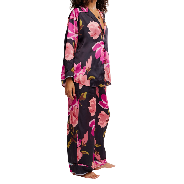 Dreamy Days Pajama Set in Blackend - Madison's Niche