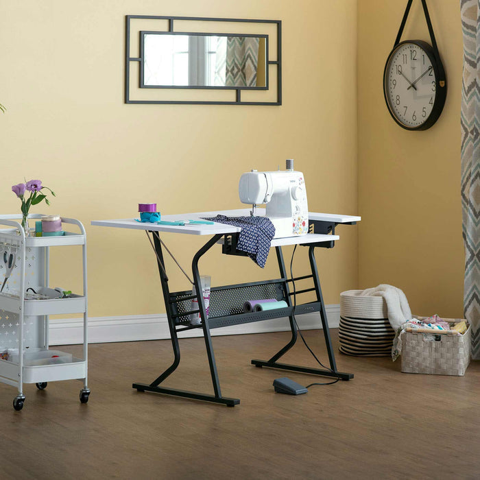 Eclipse Hobby Table Black / White