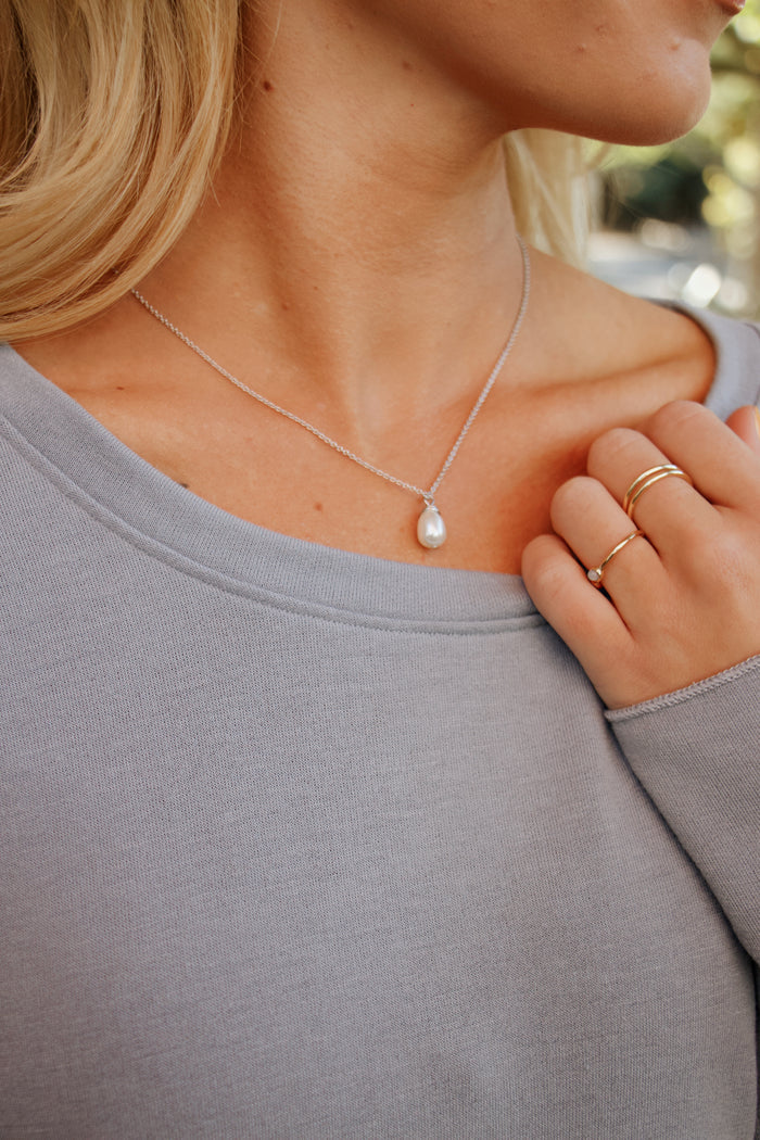 'Find Peace' Necklace in Silver - Madison's Niche