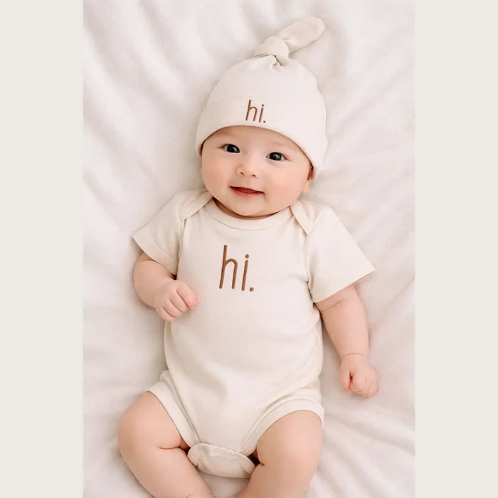 "Hi" Knit Onesie in Pecan