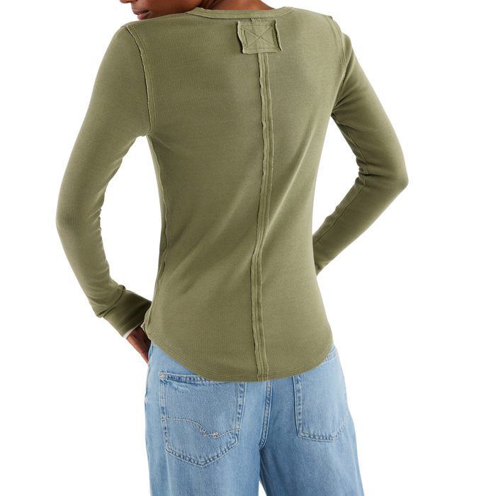 Jamie Henley in Capulet Olive