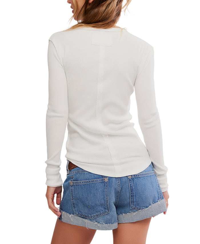 Jamie Henley in Ivory - Madison's Niche