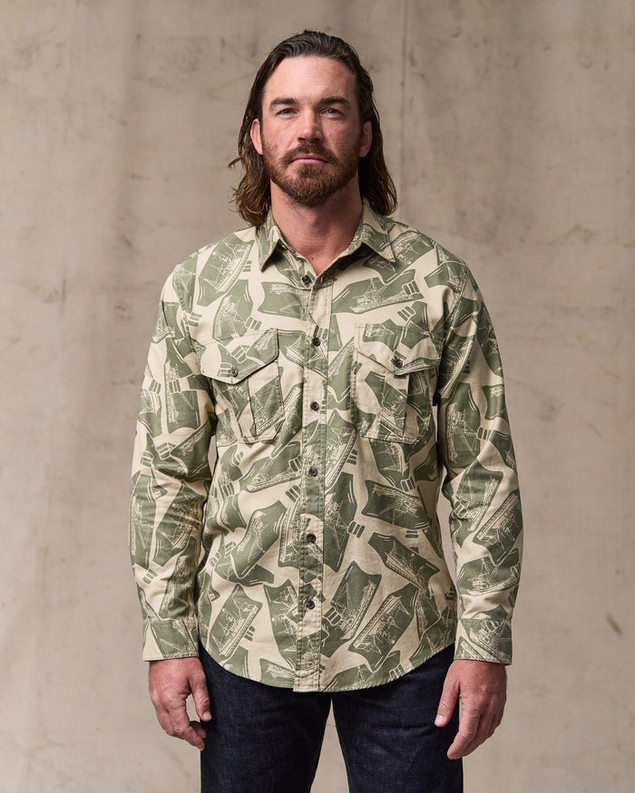 Lightweight Alaskan Guide Shirt - Khaki / Boat Print