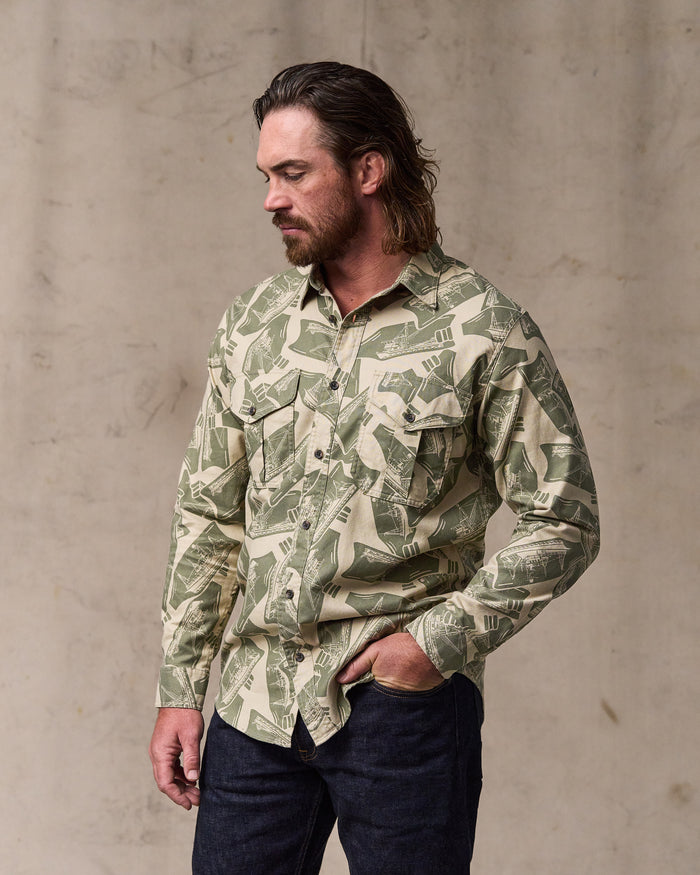 Lightweight Alaskan Guide Shirt - Khaki / Boat Print