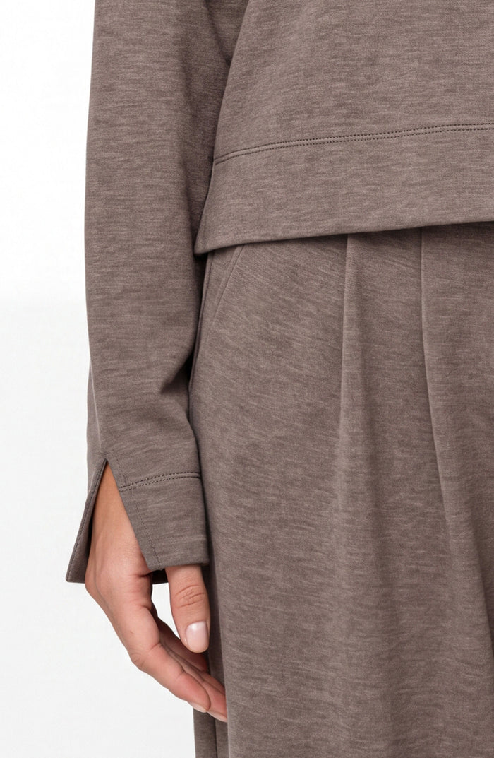 Long Sleeve Boat Neck Top in Heathered Taupe
