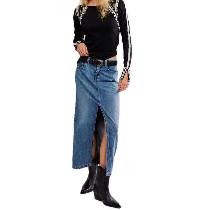 Lost Love Long-Sleeve in Black - Madison's Niche