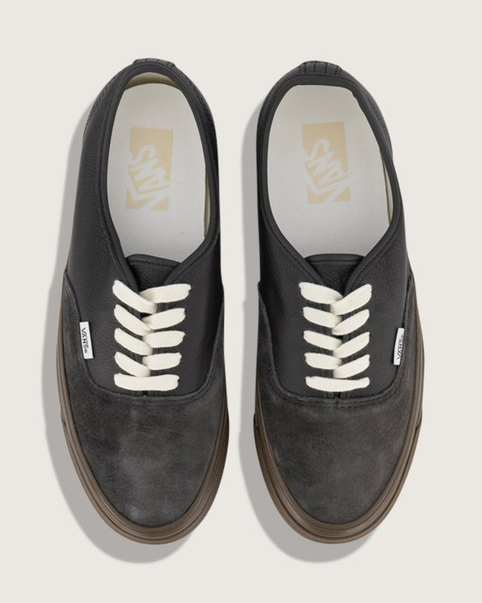 LX Authentic 44 - Antwerp Faded Black