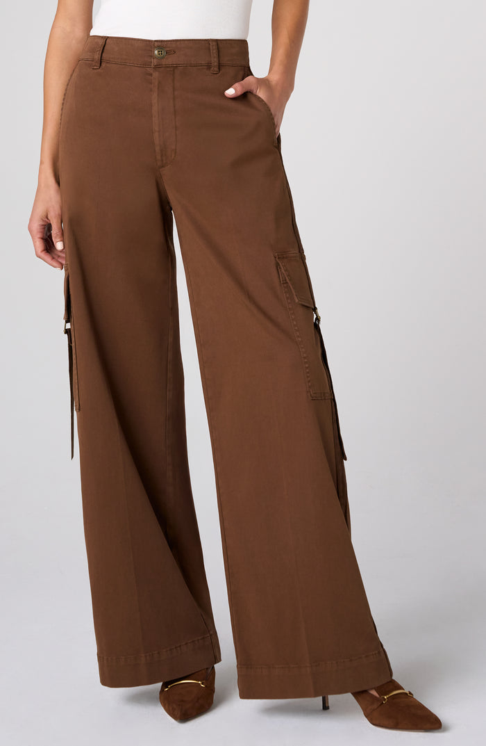 Mid Rise Cargo Wide Leg in Brown