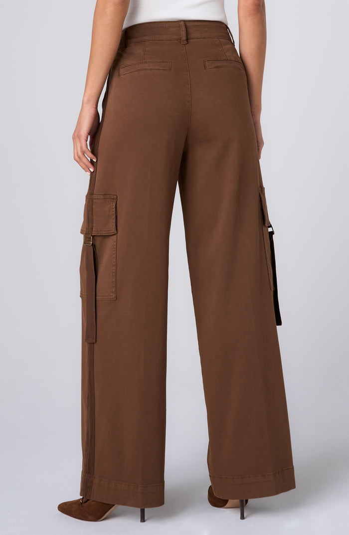 Mid Rise Cargo Wide Leg in Brown