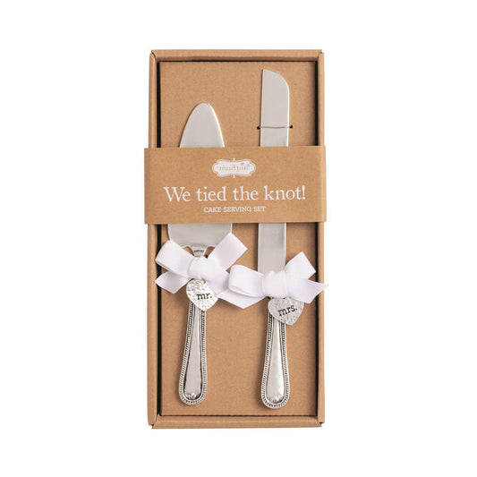 Mr. & Mrs. Charm Cake Server Set - Madison's Niche