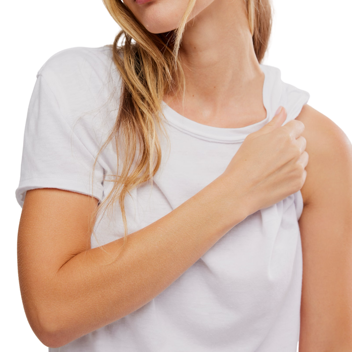 Nova Tee in Ivory - Madison's Niche