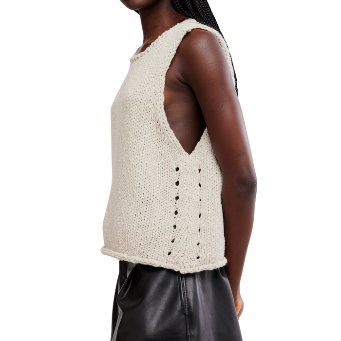 Opal Tank in Tea - Madison's Niche