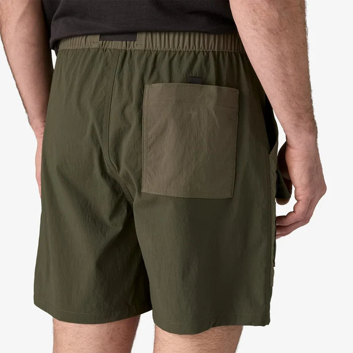 Outdoor Everyday Shorts 6 In. - Pine Needle Green