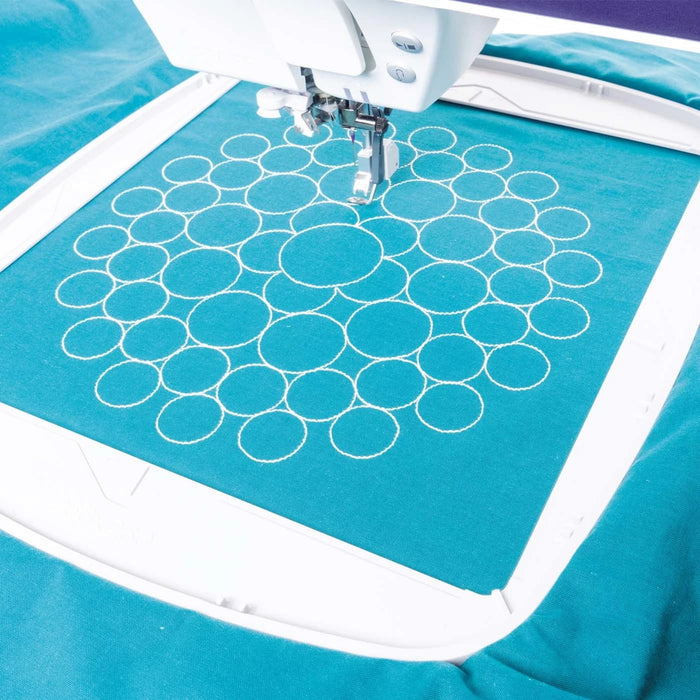 PFAFF® creative™ Grand Quilters Hoop 260 x 260 mm -- Product Image