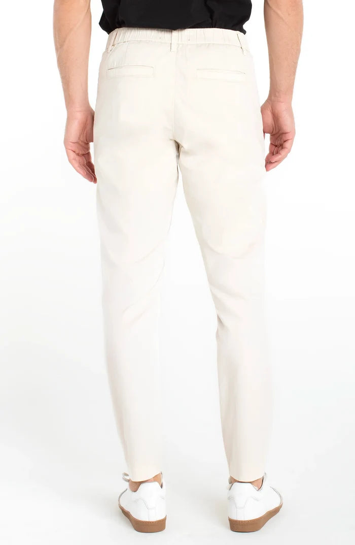 Pull-on Chino in Parchment - Madison's Niche