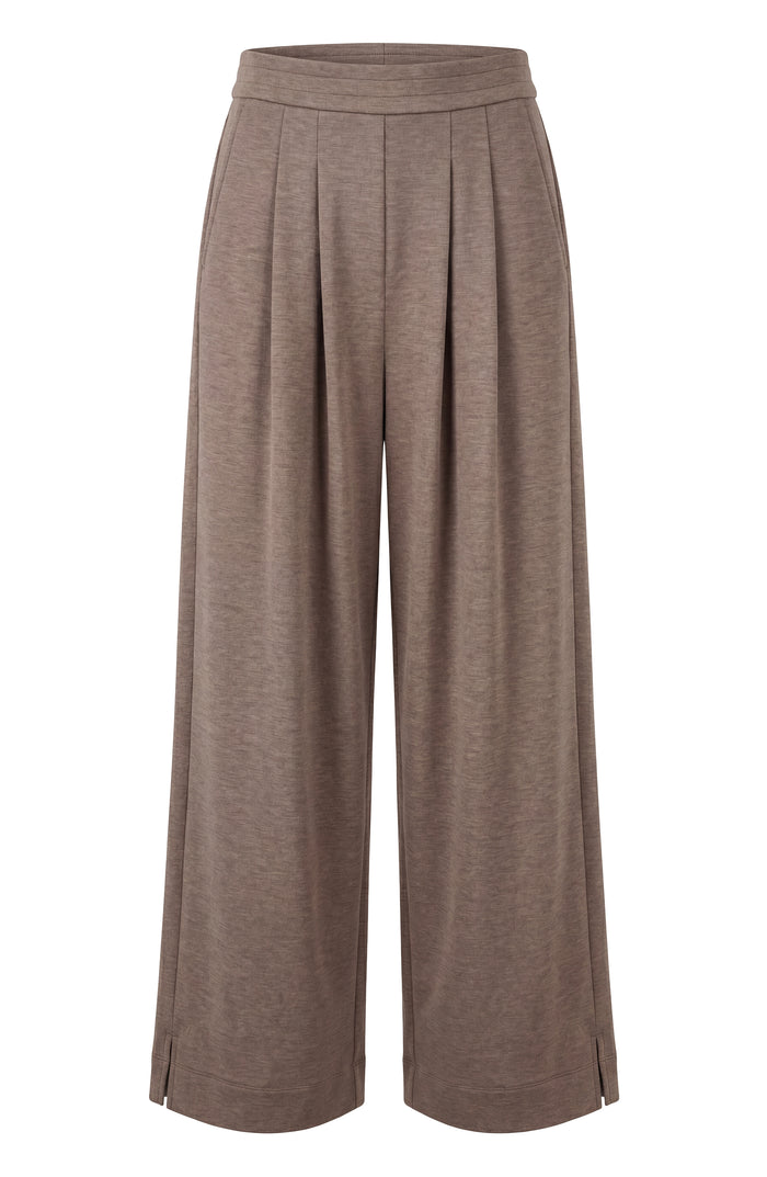 Pull On Pleated Wide Leg in Heathered Taupe