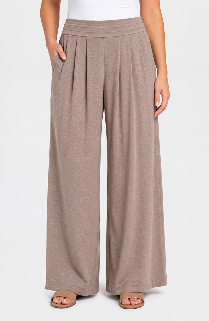 Pull On Pleated Wide Leg in Heathered Taupe