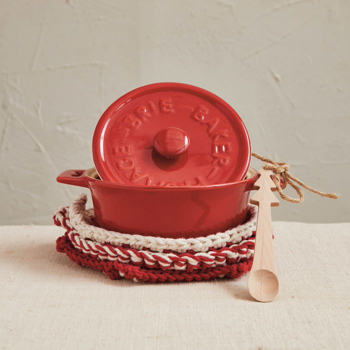 Red Brie Baker w/Tree Spoon