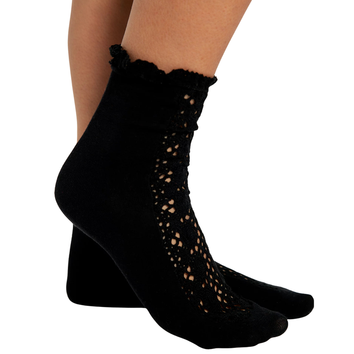 Rubies Crochet Socks in Black