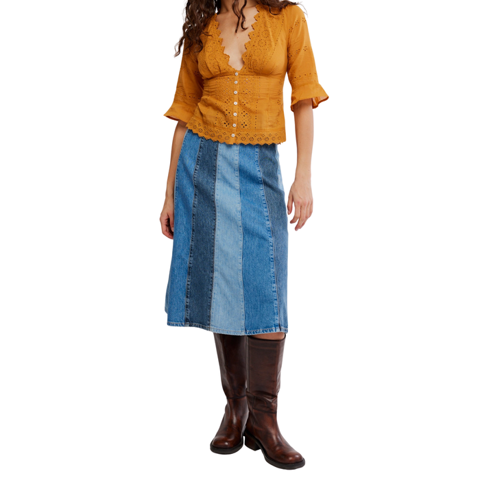 Salone Eyelet Top in Bronzer