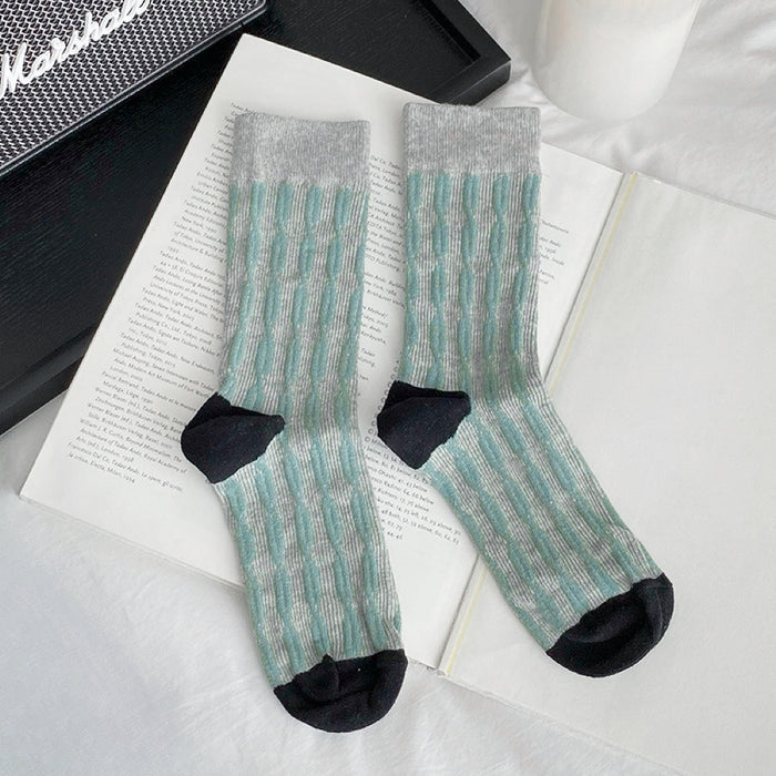 Angled view of Sculptured Ripple Knitted Socks in gray, great for daily wear and lounging.