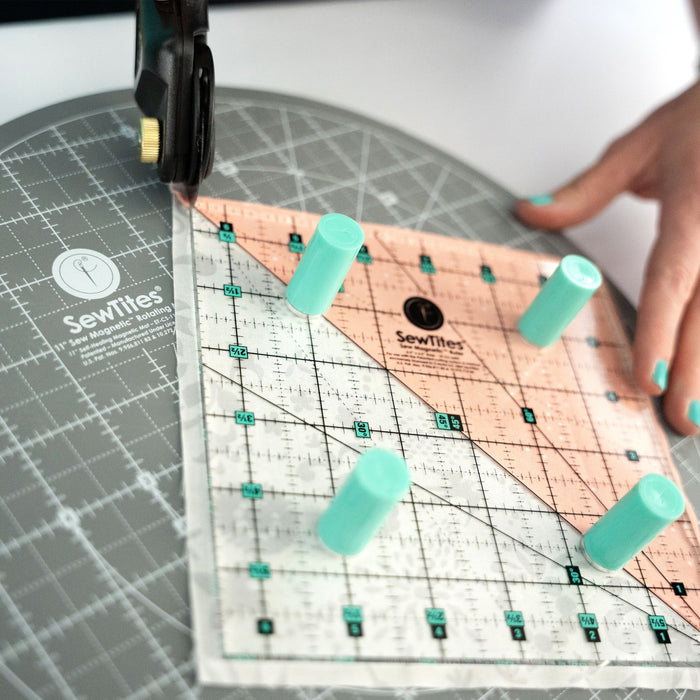 Sew Magnetic 6.5" x 6.5" Ruler by SewTites