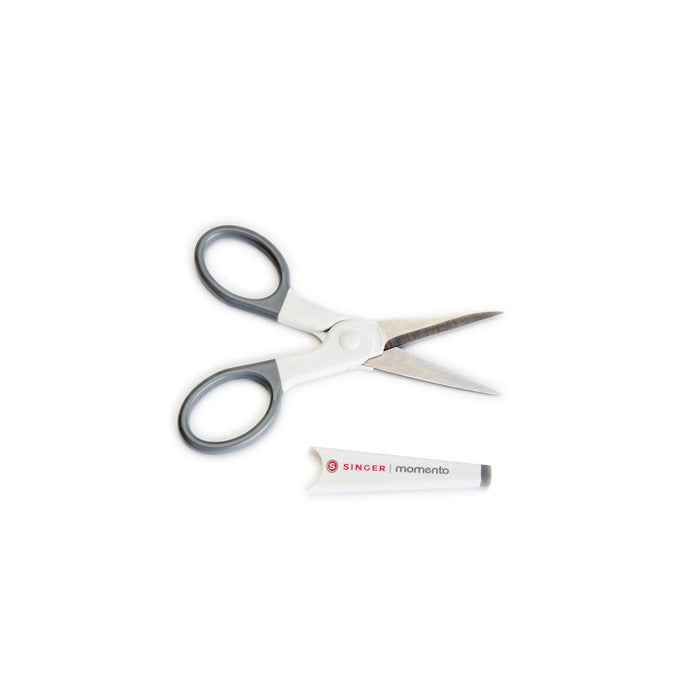 SINGER® MOMENTO™ Deluxe Tool Set -- Product Image
