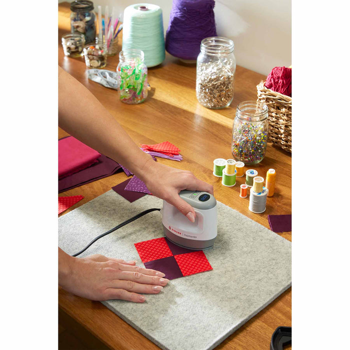 SINGER® MOMENTO™ Mini Press -- Product Image