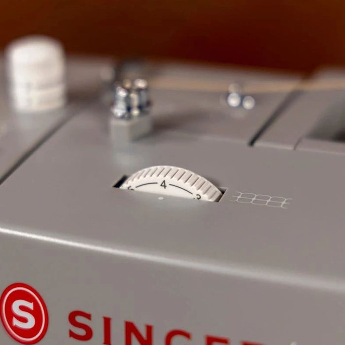 SINGER® Heavy Duty 6620C Sewing Machine -- Product Image