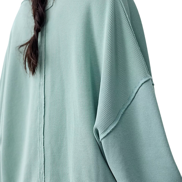 Skyline Tee in Aqua