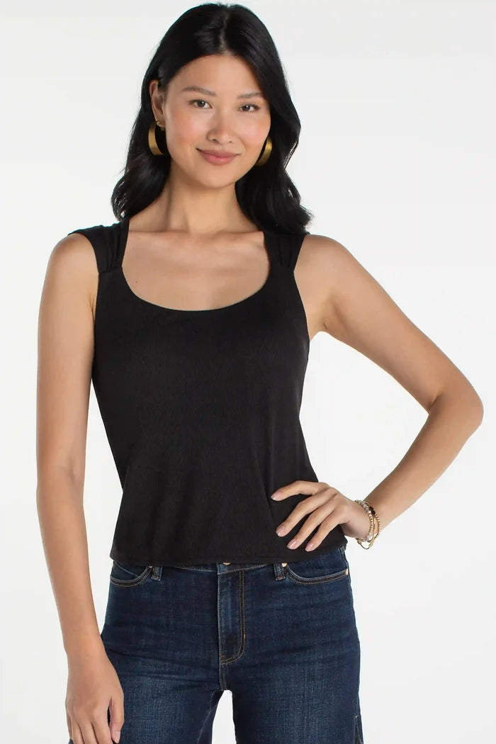 Sleeveless Built-in Bra Knit Top in Black