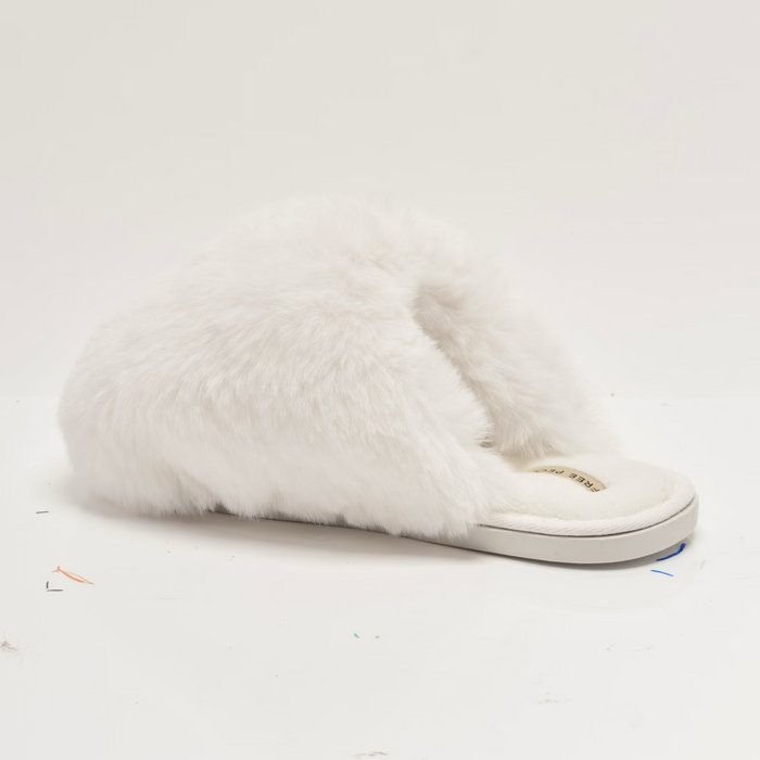 Snowball Slippers in Snow Faux Fur - Madison's Niche