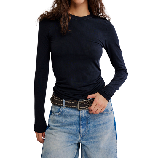 So Soft Seamless Long Sleeve in Black