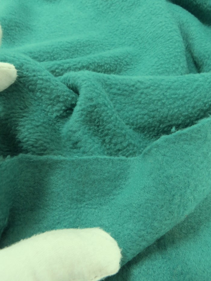 Solid Fleece Fabric / White