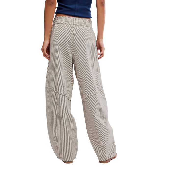 Something Good Pant in Ivory - Madison's Niche