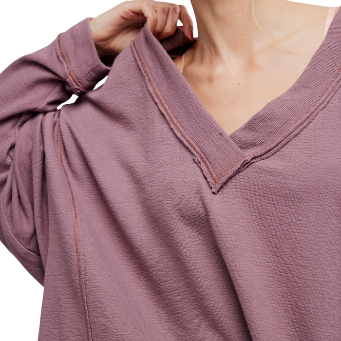 Staycation Pullover in Elderberry Tea - Madison's Niche