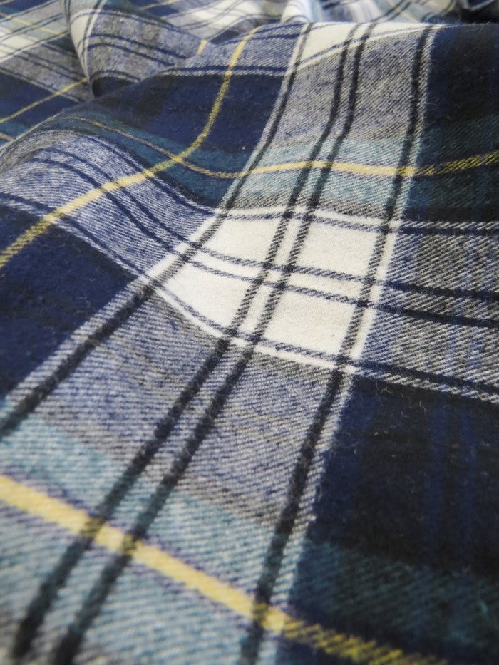 Tartan Plaid Uniform Apparel Flannel Fabric / Red/Gray