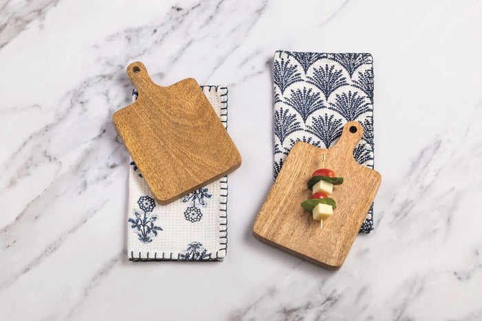 Wood Board & Towel Set - Madison's Niche