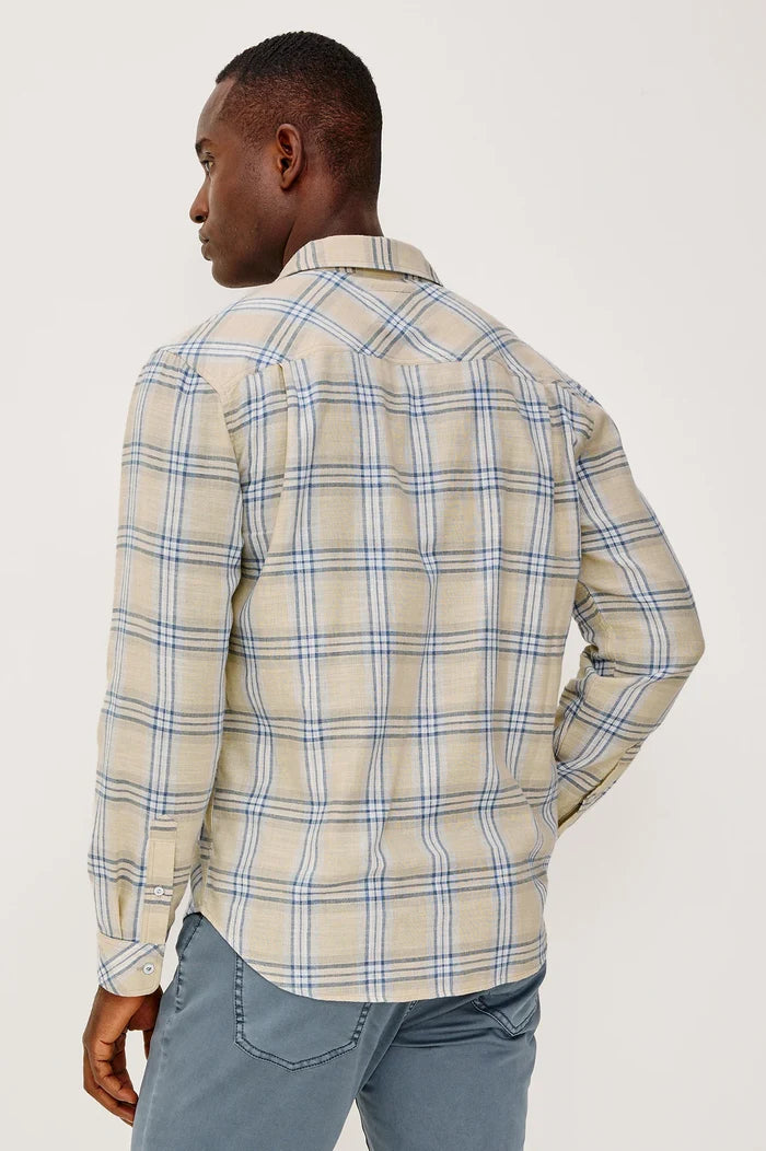 Wyatt Button Down - Madison's Niche